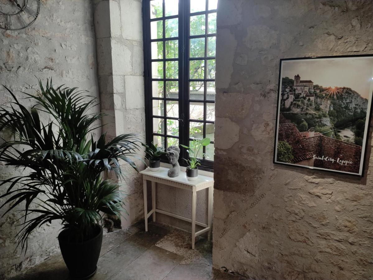 Le Pavillon Saint-Martin Hotel Souillac Exterior photo